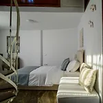 Casa Della Liberta فندق فِروستيفاني