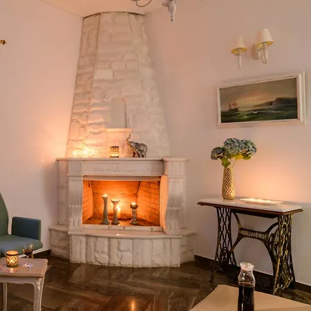 Casa Della Liberta Firostefani