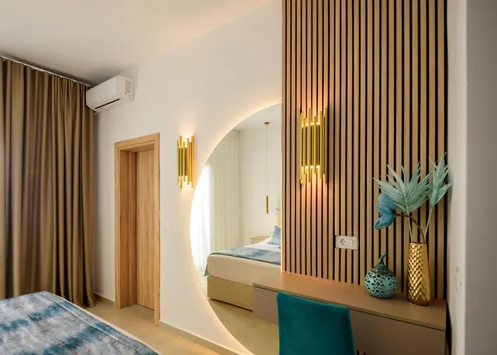 Casa Della Liberta * フィロステファニ